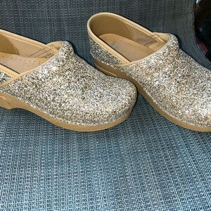 Glitter Slip-On Clog Mules in Gold